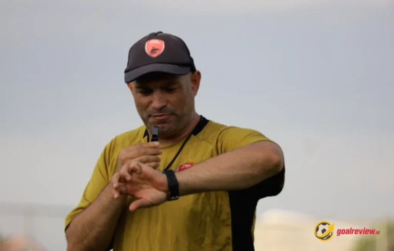 Bernardo Tavares ke Persebaya