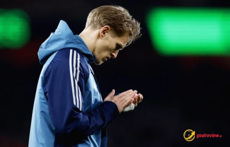 Arsenal Vs MU Odegaard