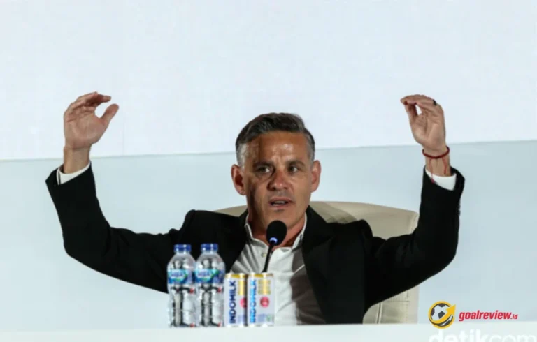 Asisten Lokal John Herdman