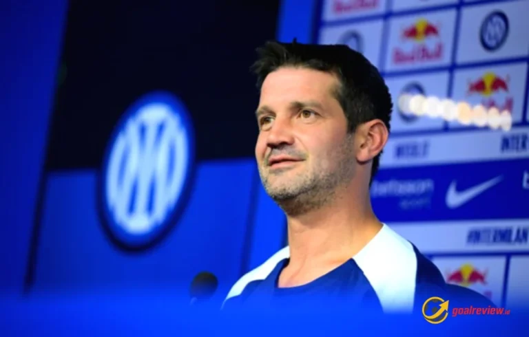 Inter vs Napoli bukan duel Chivu-Conte