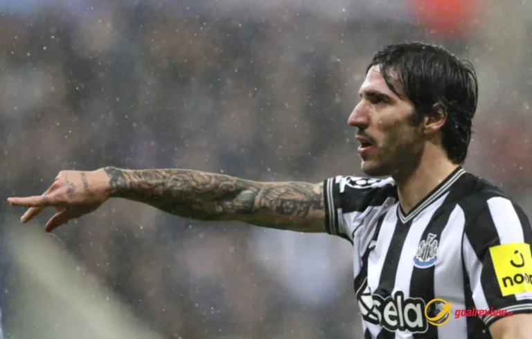 Liverpool Beli Pemain Newcastle Lagi