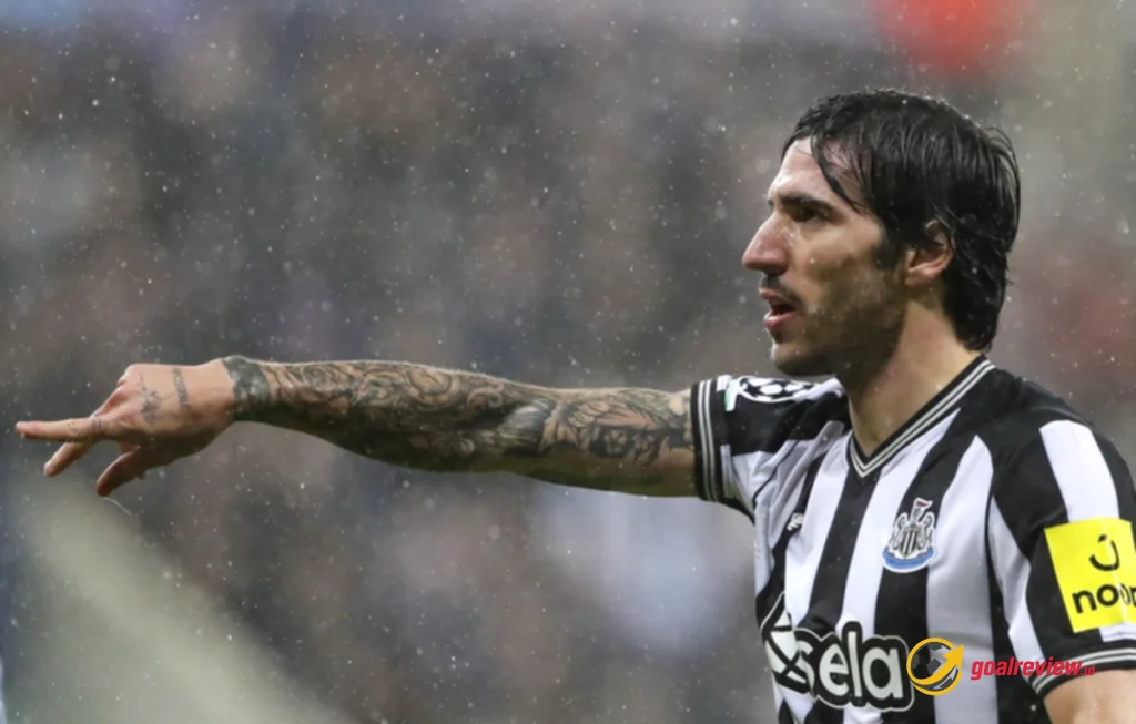 Liverpool Beli Pemain Newcastle Lagi