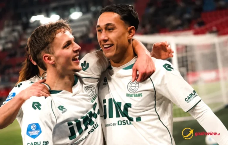 Miliano Jonathans Cetak Gol Perdana