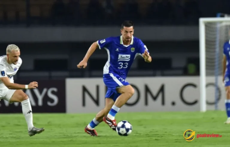 Pemain Naturalisasi di Super League