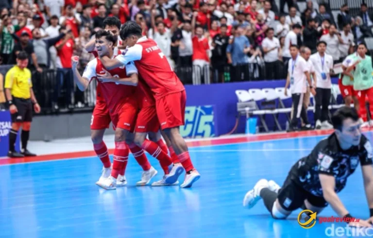 Suporter Timnas Futsal Indonesia