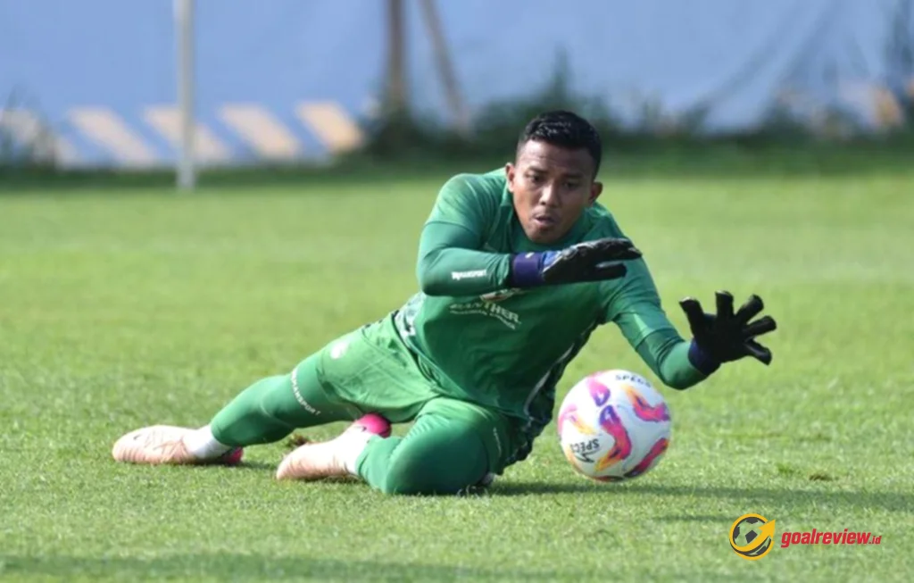 Teja Paku Alam Bawa Persib Juara