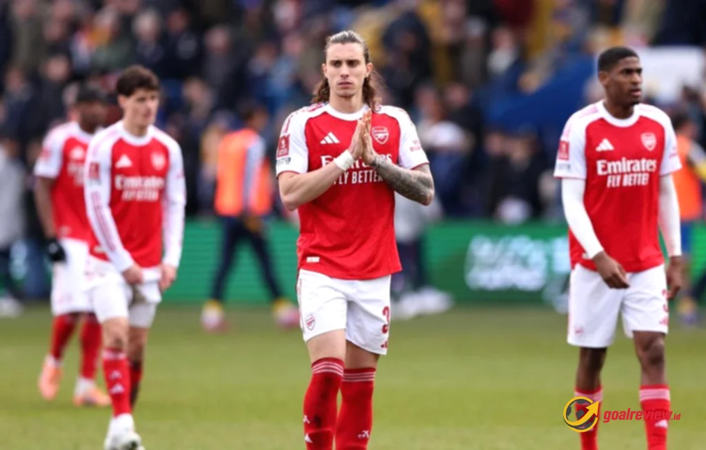 Calafiori Cedera Lagi