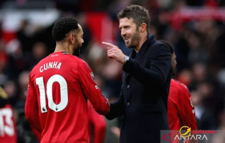 Carrick Belum Dipermanenkan Ratcliffe