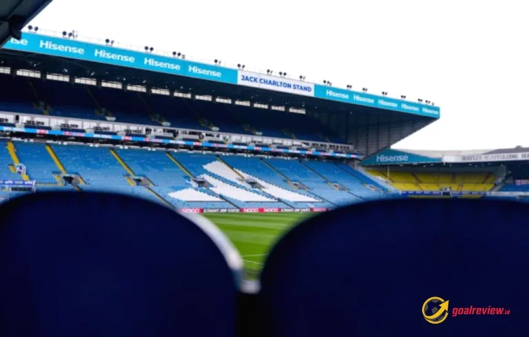 Leeds minta suporter hormati buka puasa