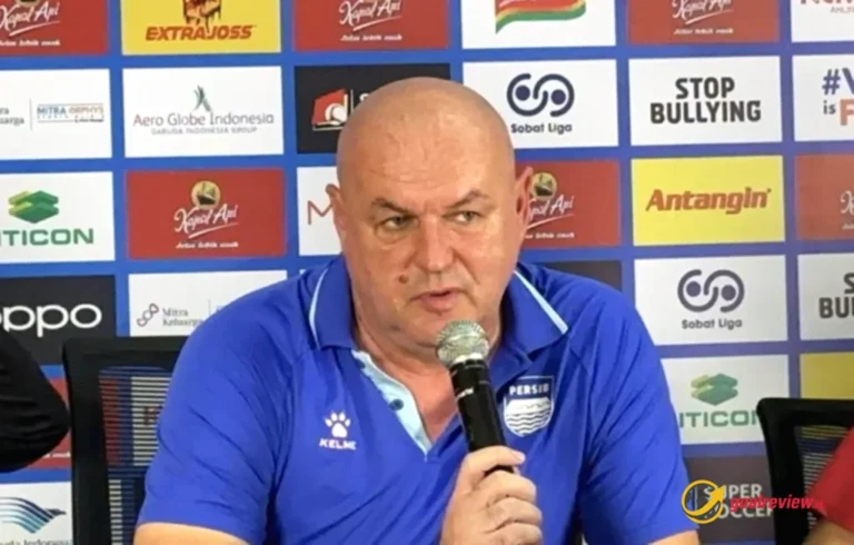 Drama VAR dan Gol Kontroversial