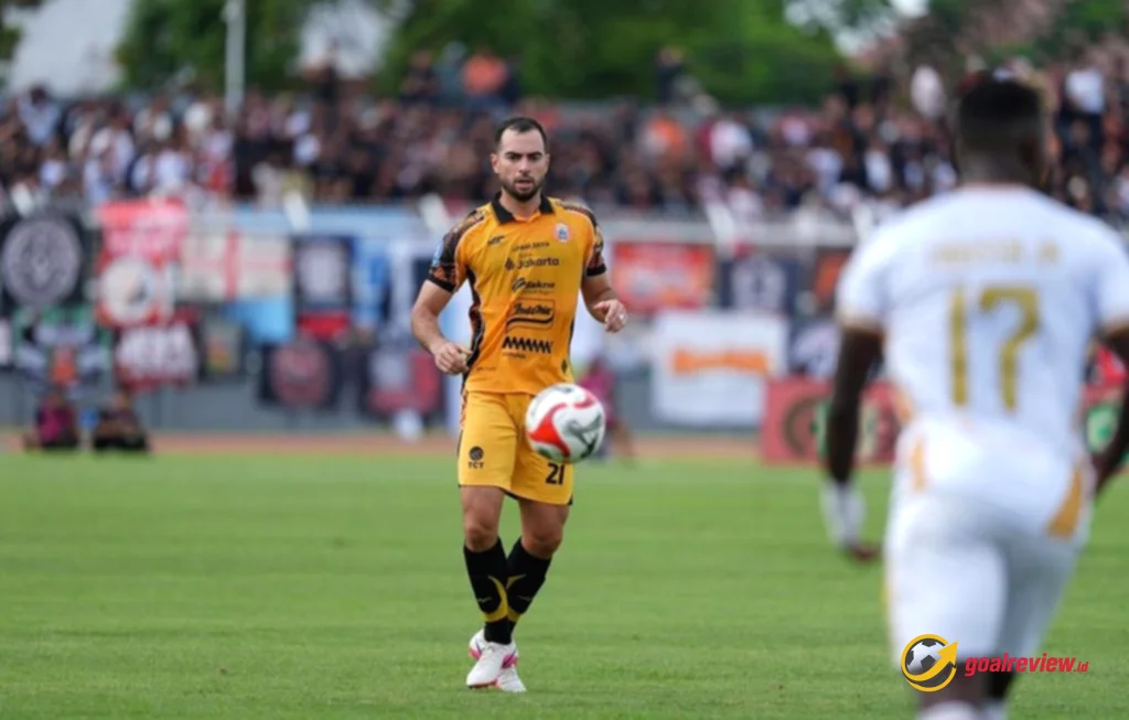 Kartu Merah Persija Sulit Menang