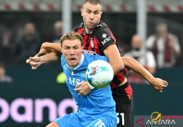 Napoli hadapi Milan, Inter lawan Roma