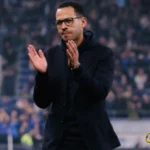 pemain bertahan Chelsea absen