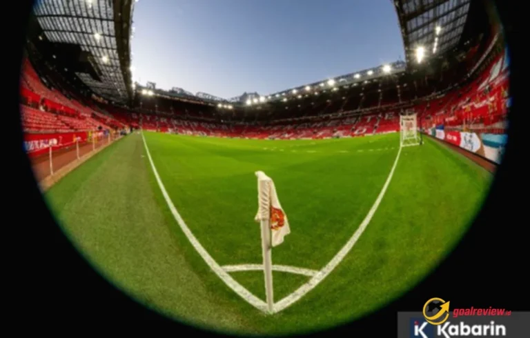 perebutan tempat pertama Liga Inggris