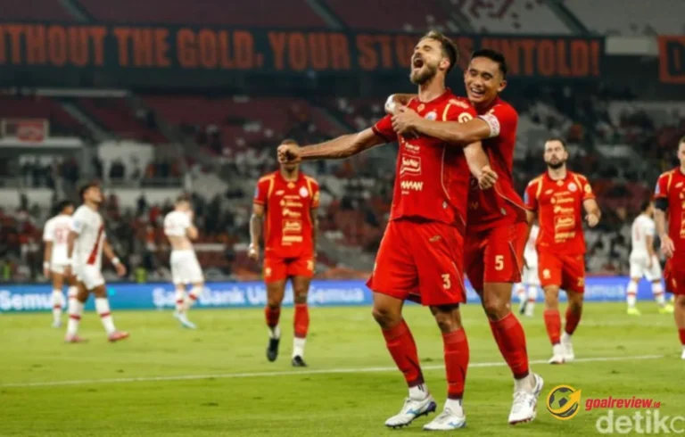 Persija Akhiri Periode Mandul