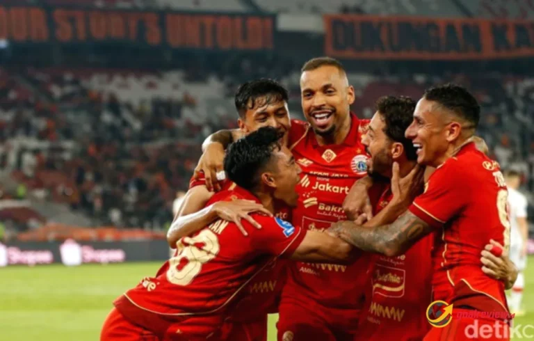 Persija Kalahkan Persis